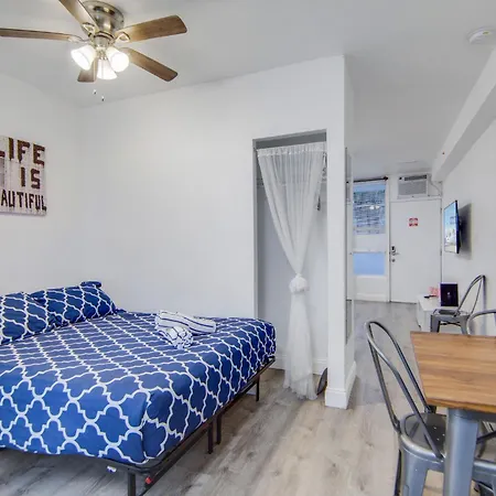 Private Ocean Dr Apt W/2 Queen Beds, Steps 2 Beach Miami Beach Exterior photo