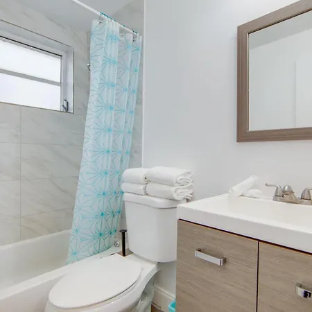 Private Ocean Dr Apt W/2 Queen Beds, Steps 2 Beach Miami Beach Exterior photo