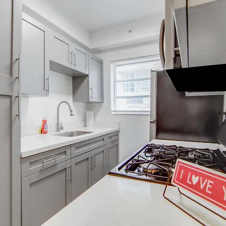 Private Ocean Dr Apt W/2 Queen Beds, Steps 2 Beach Miami Beach Exterior photo